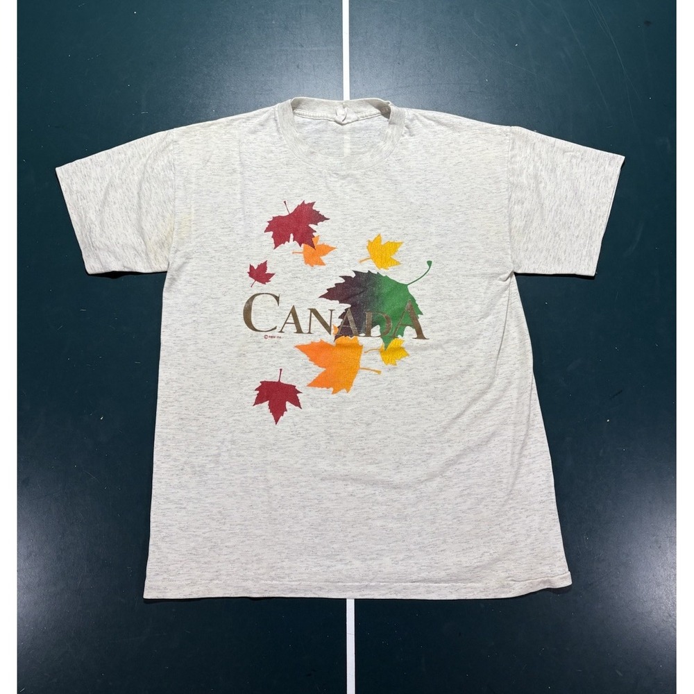 Vintage 90s Canada T-Shirt Medium Maple Leaf Leaves Single Stitch Gray Stains*